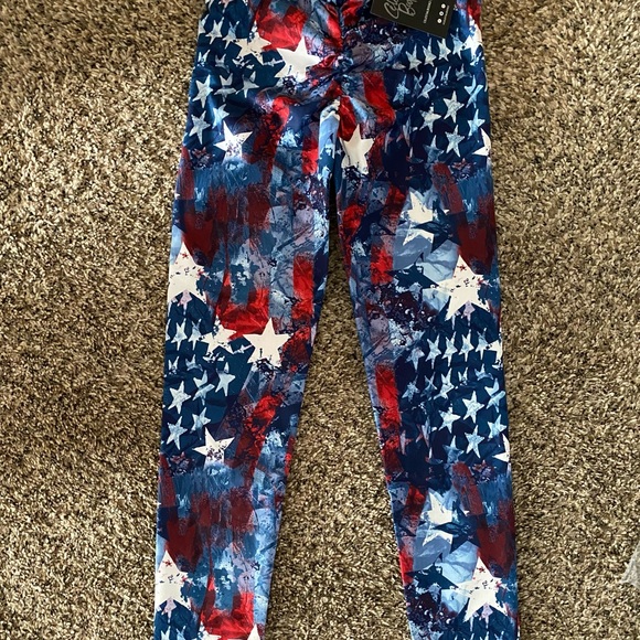 Celestial Bodiez V-Cut Merica Leggings - Picture 4 of 4